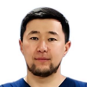 Каленов Айбек Темирбекович - фотография Каленов Айбек Темирбекович, хирург, вертебролог - Бишкек