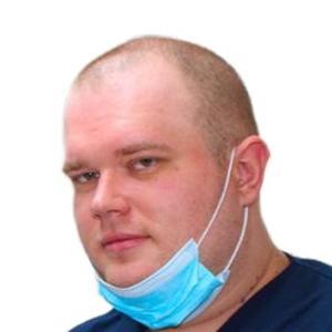Гутарев Артур Сергеевич - фотография Гутарев Артур Сергеевич, стоматолог-имплантолог, стоматолог-ортопед, стоматолог-хирург - Бишкек