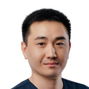 Сакеев Азамат Айытбекович, ортопед - Бишкек