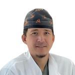 Молдакунов Адилет Жанболотович Молдакунов Адилет Жанболотович, Травматолог, ортопед - Бишкек