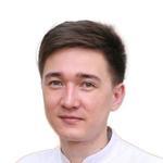 Умурзаков Амир Ильдарович, Стоматолог-ортодонт, Стоматолог, Стоматолог-имплантолог - Бишкек