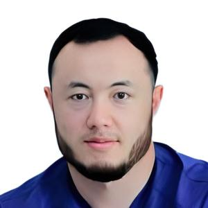 Шукуров Уран Азизбекович - фотография Шукуров Уран Азизбекович, стоматолог-хирург, стоматолог-имплантолог - Бишкек